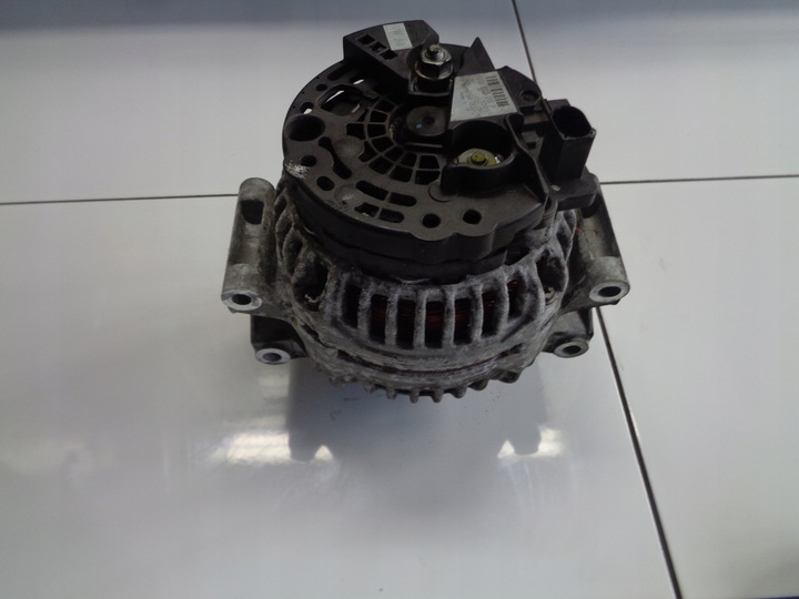 фото №7, Audi a4 b6 2.0 fsi awa генератор 06b903016p