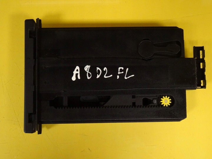 фото №7, Тримач na чашка напої audi a8 d2 4d0862533b nr4