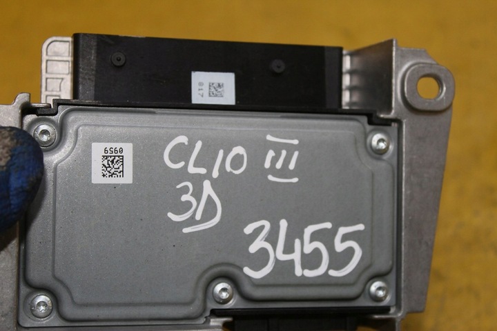 фото №6, Модуль датчик подушка безпеки 8200645161 clio iii 1.5 dci
