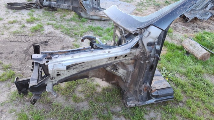 фото №1, Чверть лівий перед лонжерон audi q7 04-10 чорна