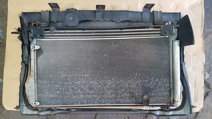 фото №1, Toyota auris 07-12 2.0 d4d радиатор pas переднее комплект