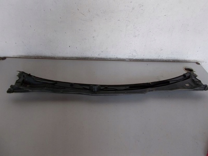фото №7, Nissan almera n16 панель під лобовим склом 00-02 5d