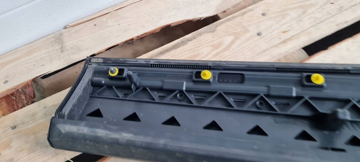 фото №11, Sq8 4m rsq8 q8 планка двері права праві зад lj5l 4m8853060d