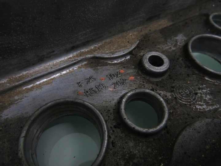 фото №5, Кришка клапанів opel vectra b 1.6 i 9180766 9519102 9519202