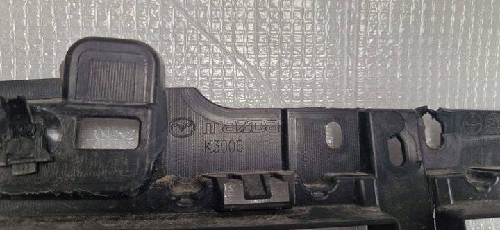 фото №13, Mazda mx30 mx-30 mx 30 нижняя решётка передней бампера решётка dn4e-501t1