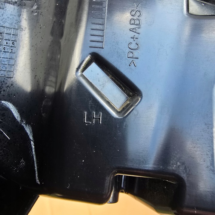 фото №8, Bmw m2 2 g42 лампа зад левая