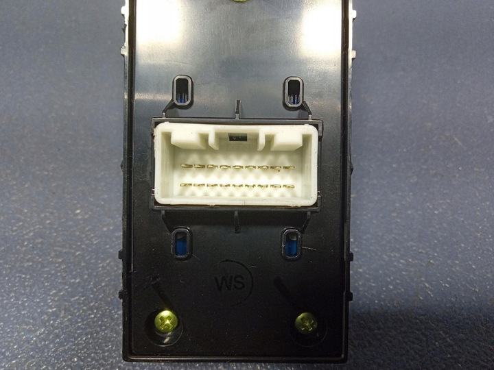 фото №7, Kia sportage iv 16- панель переключатель стекло левый перед водителя 93570-f1070