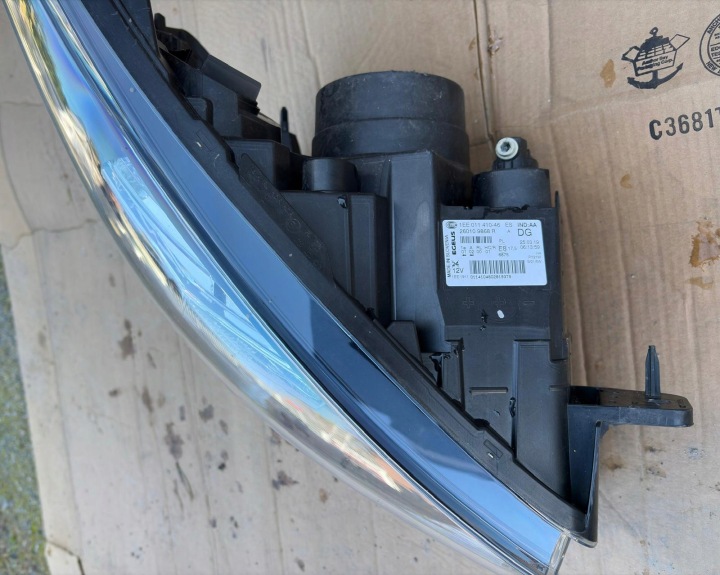 фото №8, Фара передня передня права opel vivaro b renault trafic iii 3 260109868r