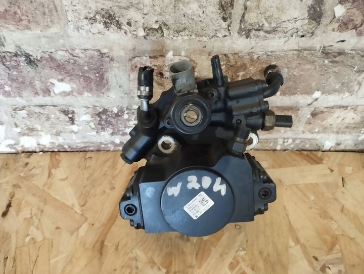 фото №1, Насос впрыскивающий delphi a6510700701 mercedes w204 2.2 cdi