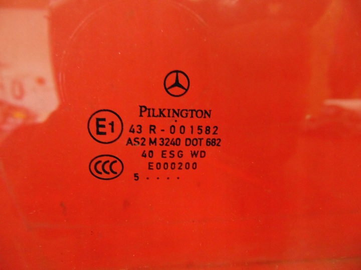 фото №2, Mercedes b-klasa w245 стекло дверь правая перед 05r