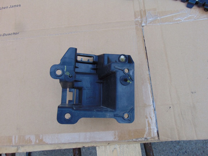 фото №13, Ковзун бампера праві задній ford b-max