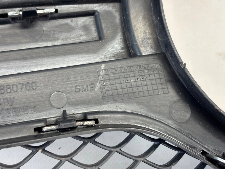 фото №12, Решётка передний перед mercedes-benz gla w156 x156 a1568880760
