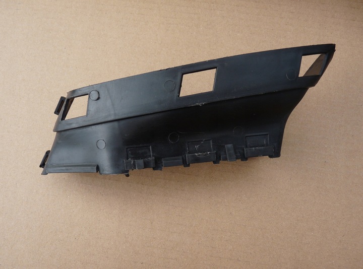 фото №9, 077129617b audi a8 d2 94-02 воздуховод воздуха