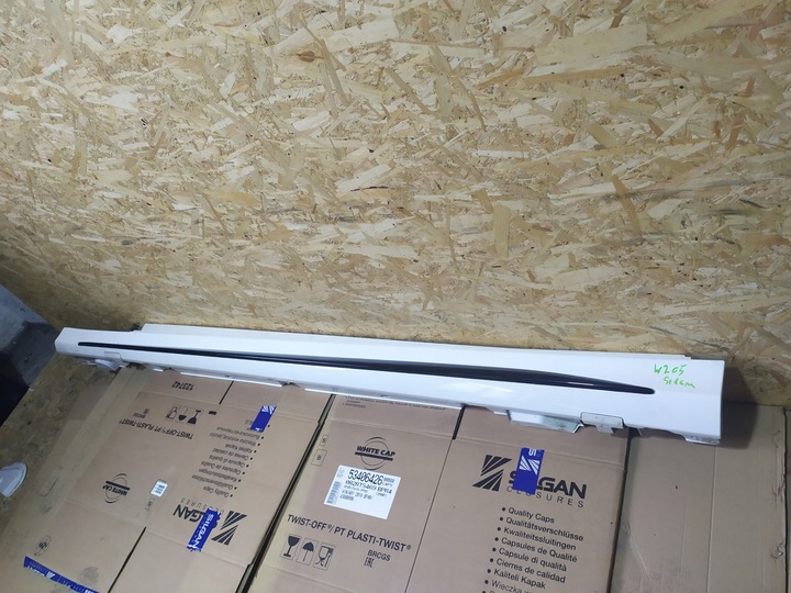 фото №7, Порог планка левая правая mercedes w205 sedan amg