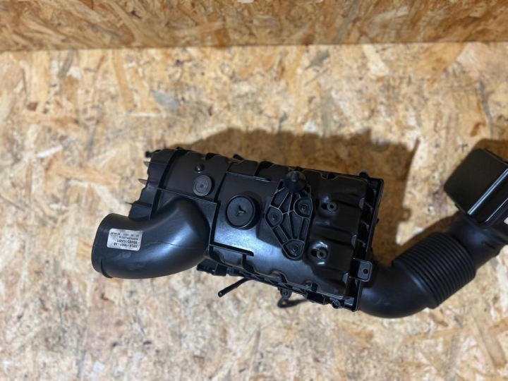 фото №5, Корпус фільтра повітря резонатор range rover sport l494 3.0d fpla-9601-ab