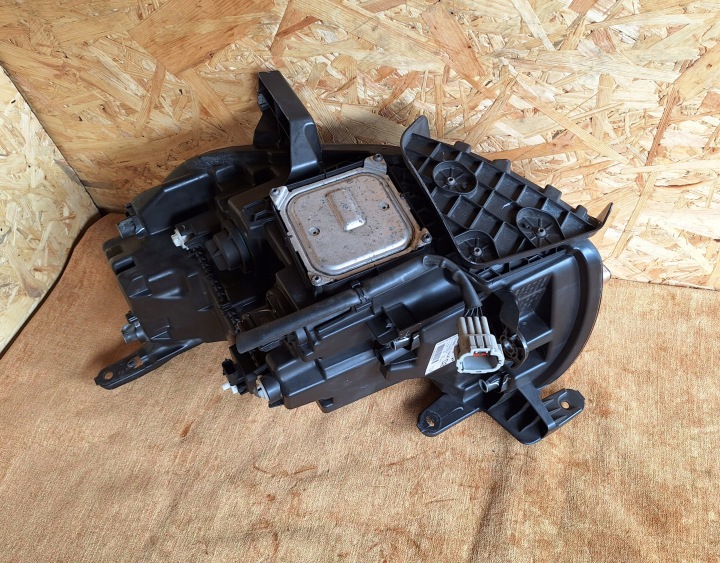 фото №12, Mercedes x клас w470 фара права повний led a4709060900 комплектні