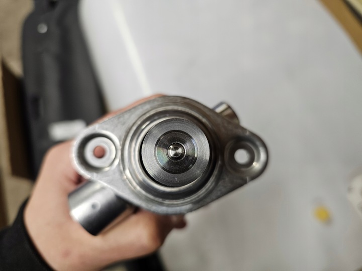 фото №8, Vw audi seat skoda 1.8 2.0 tsi tfsi насос пального 06h127025n низький пробіг