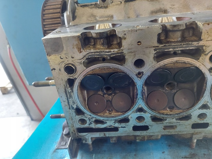 фото №12, Головка vel satis 2.0 t f4rq76