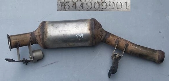 фото №1, Корпус каталізатора mercedes ml 164 w164 1644909901