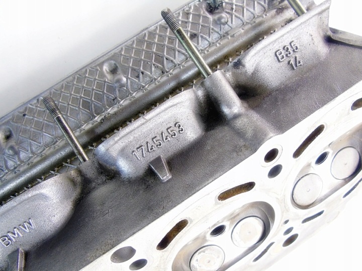 фото №11, Головка вали 3.5 4.4 v8 bmw 7 e38 735 5 e39 535 m62 1745453