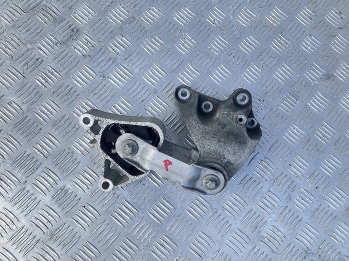 фото №1, Лапи подушка двигуна mercedes gla x156 2.2 cdi