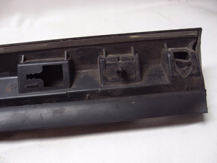 фото №10, Молдинг дверь правая перед 3g0854900 vw passat b8