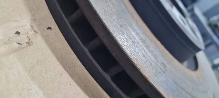 фото №14, Sq5 q5 80a супорт затискачі диски перед передні 3.0 tfsi 350mm a4 s4 b9 a5