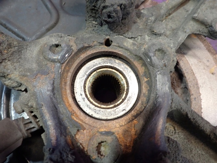 фото №6, Vw golf v 03-09 1.4 поворотна опора ступиця перед права pod abs 280mm