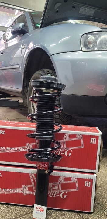 фото №3, 2x kyb kayaba амортизатор пружина перед відбійники подушки повний skoda octavia