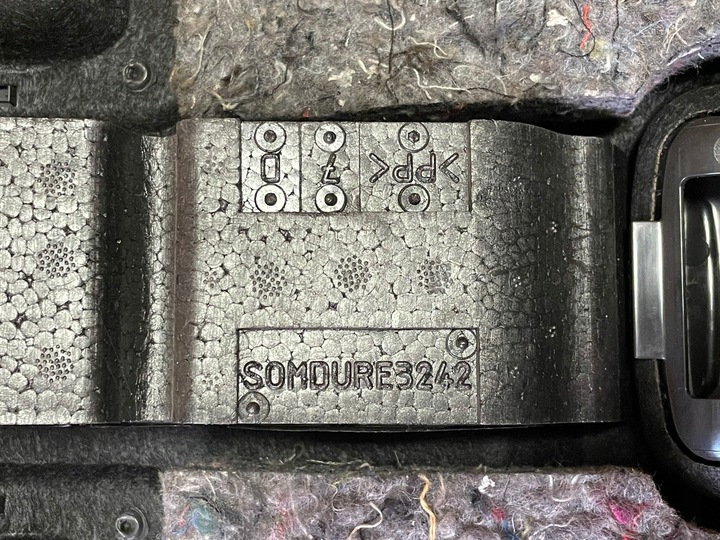 фото №10, Citroen c5 iii sedan полка багажника p555528zd