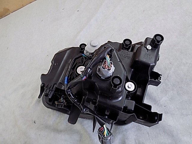 фото №12, Mazda mx-30 лампа права перед повний led dn4j-51030 org