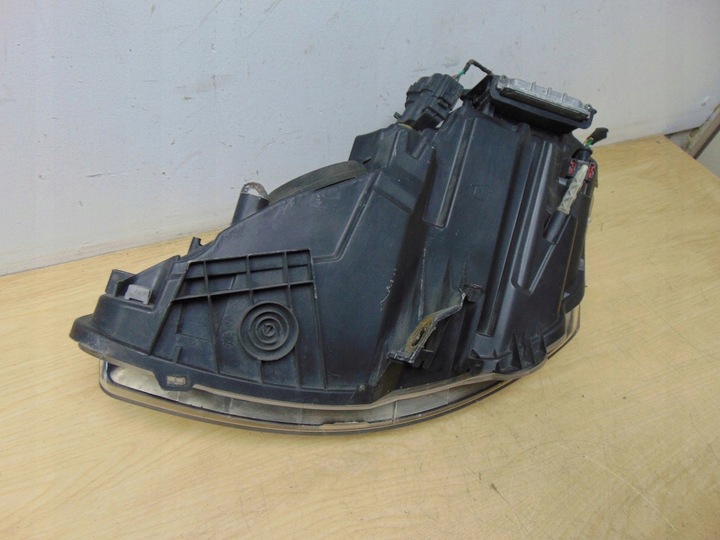 фото №14, Лампа правая перед citroen c4 европа bi ксенон