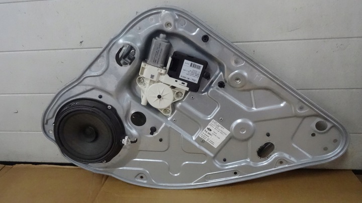 фото №1, C-max 1 i подъемник стекла правые зад 3m5t14b534ae