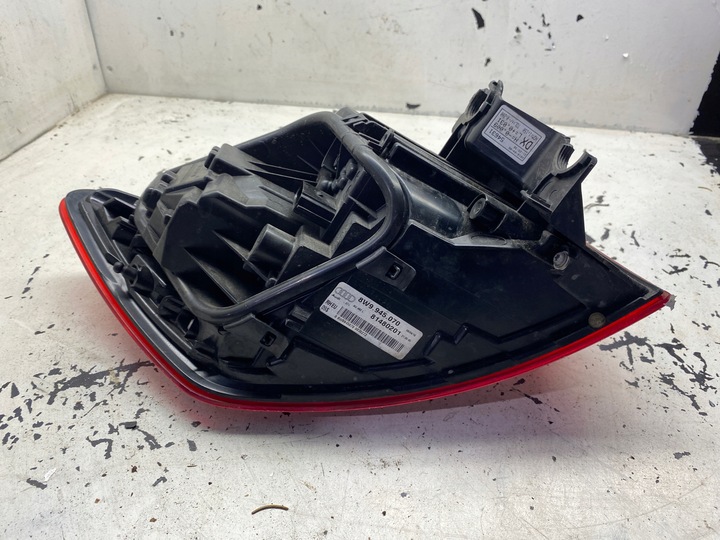 фото №8, Audi a4 b9 універсал лампа праві зад 8w9945070