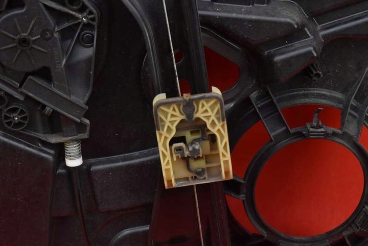 фото №11, Подъемник стекла правые перед eu 30784311 volvo v60 10-13