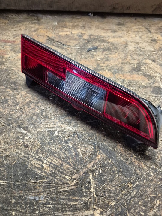 фото №7, Bmw i01 i3 лампа задняя w бампер правая lub левая 7304044 7304043