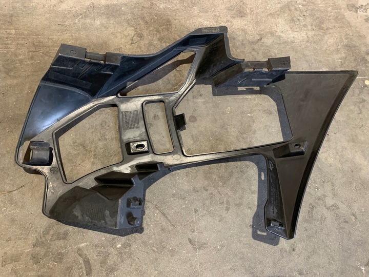 фото №9, Peugeot 3008 ii ковзун бампера праві перед 9815337580