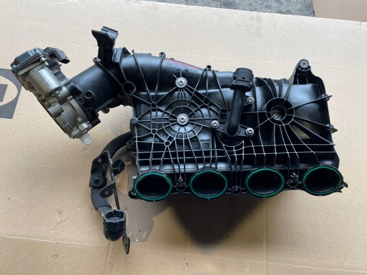 фото №8, Bmw g20 g30 g01 2.0 i коллектор впускной 8647975 8623324