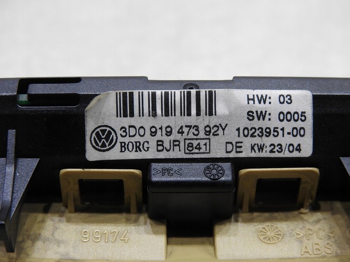 фото №9, Дисплей pdc зад vw touareg i 3d0919473