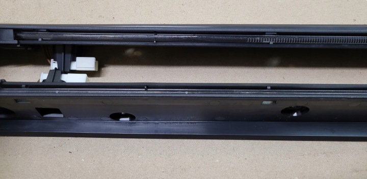 фото №9, Молдинг дверь dekor подсветка ambiente led land rover discovery 5 v l462