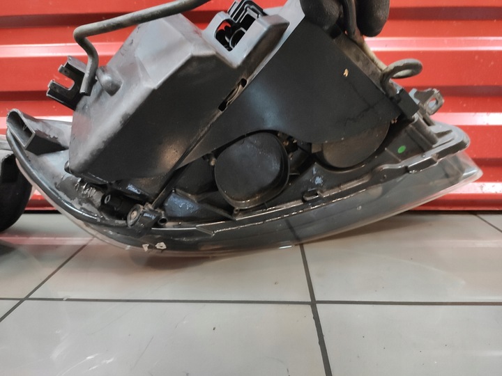 фото №14, Audi q7 4l рестайлинг лампа перед ксенон led левая lub правая uk оригинал