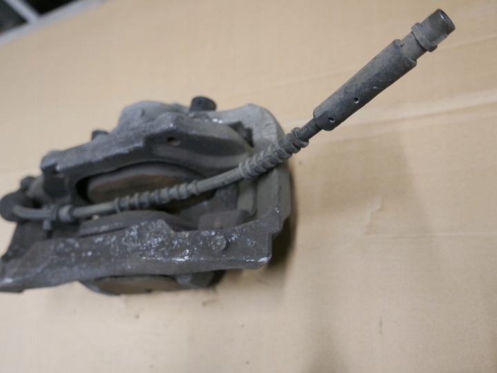 фото №6, Bmw f10 f12 f13 супорт гальмівний праві перед 60/36