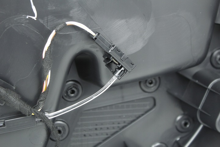 фото №5, Боковина двері лівий перед mini f60 countryman ambien