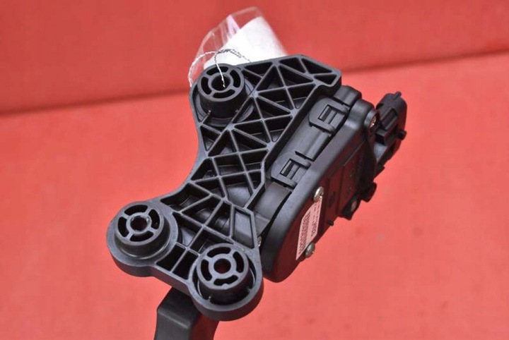 фото №5, Потенциометр педаль газа eu 32700-xxxxx hyundai i30 i 1.6 crdi 116 km 07-10