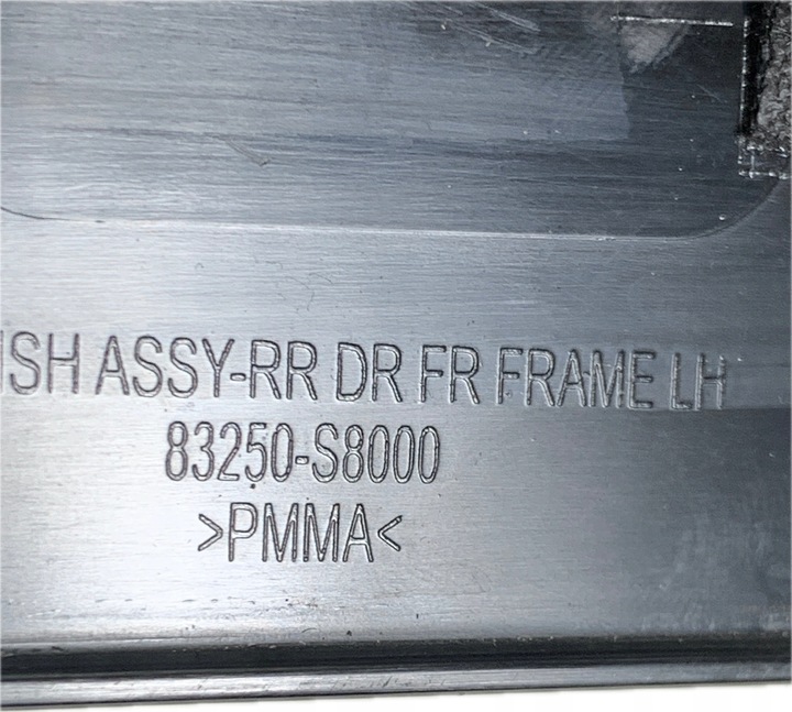 фото №9, Hyundai palisade 2020 - планка дверь вертикальная левая зад 83250-s8000