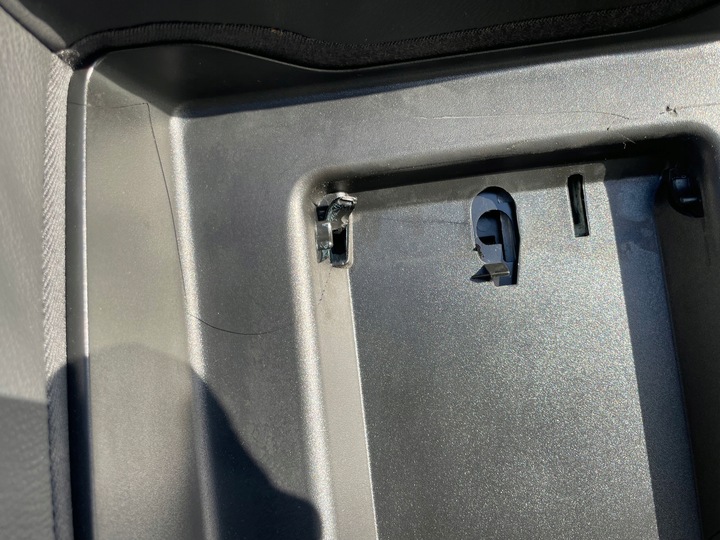 фото №6, Спинка праві сидіння задньої підголівник podłkietnik audi a4 b8 8k шкіра оригінальний номер