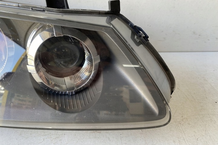 фото №16, Лампа права передня nissan almera ii хетчбек n16 26010bn66a 1.5l