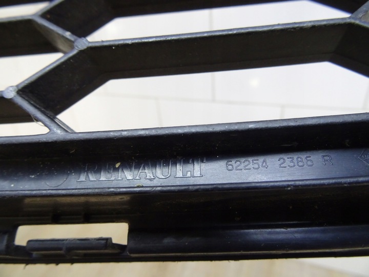 фото №8, Решітка нижня середня бампера перед dacia lodgy stepway рестайлінг 622542386r