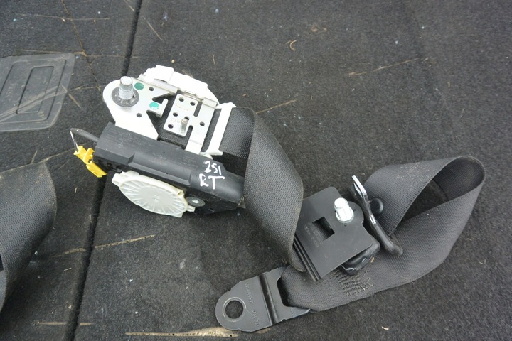 фото №8, Pas безопасности правые левый зад mercedes r w251