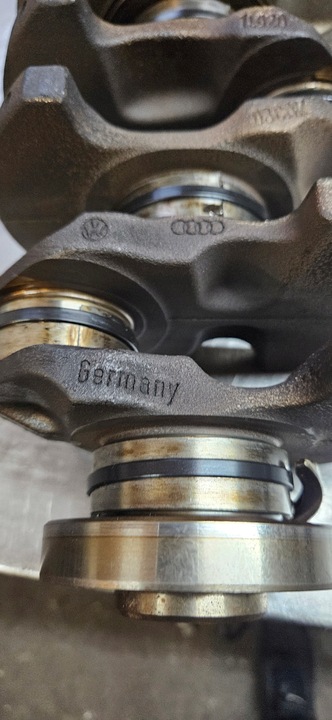 фото №9, Wał коленчатый vw seat skoda audi 1.6 fsi 03cak вкладыши